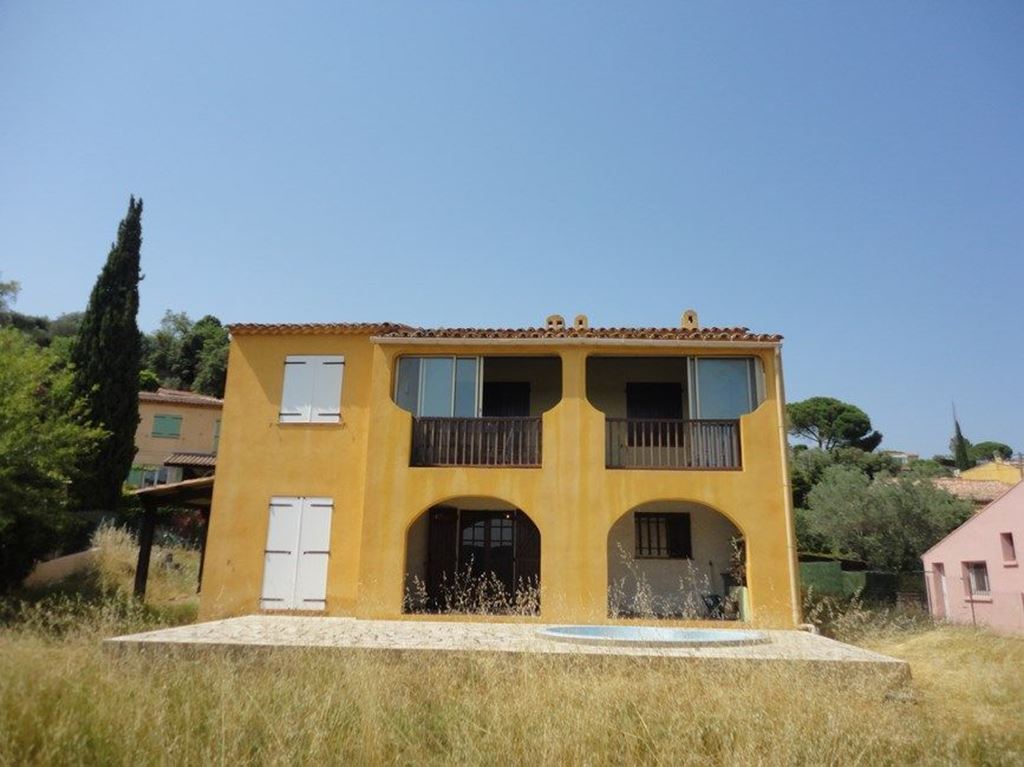 Maison indépendante LES ARCS (83460) AGENCE BARET